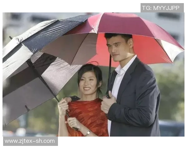 梦中偶遇姚明与我合影留念的奇妙旅程与篮球梦想的交汇